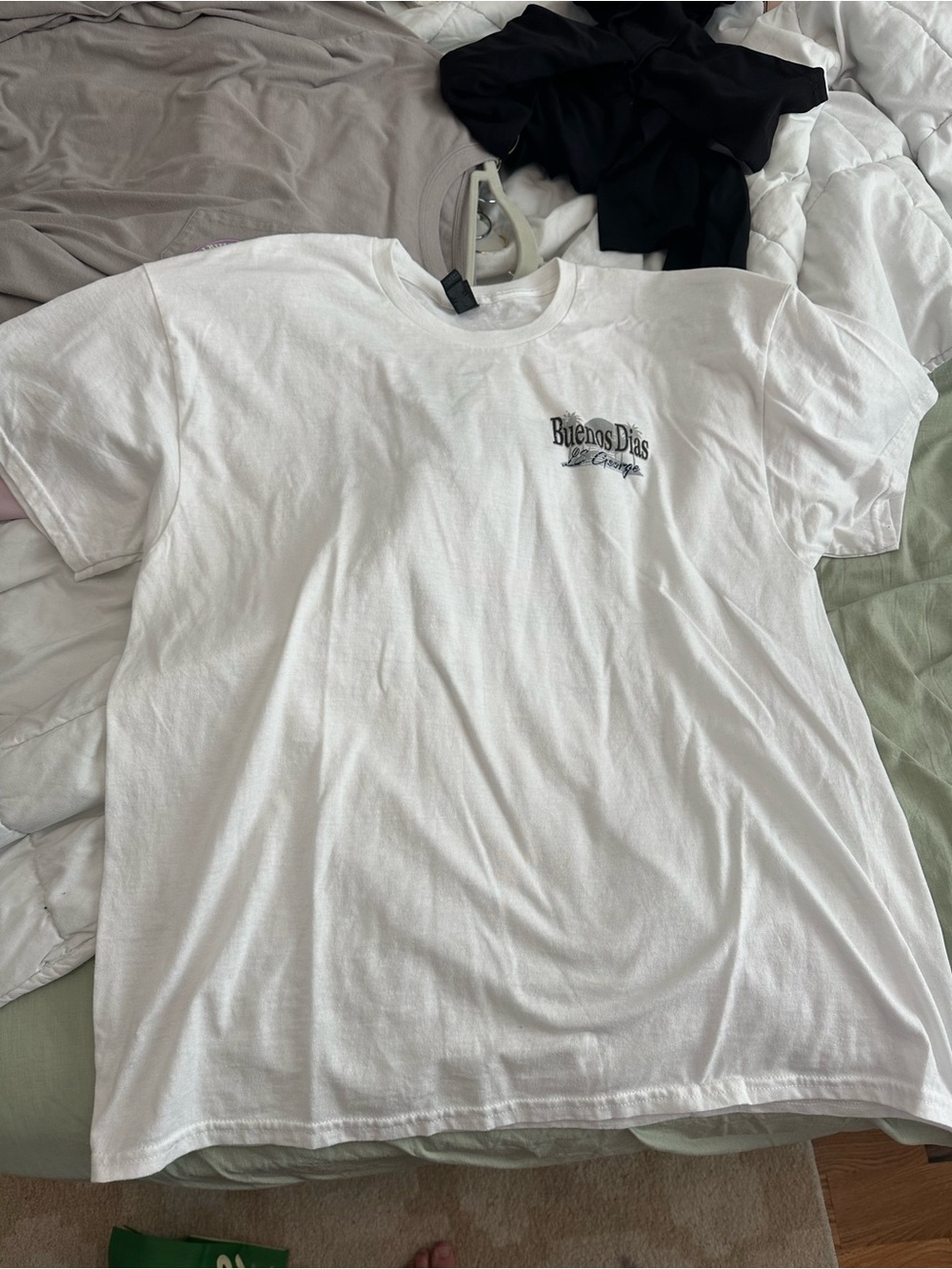 Gildan White 'Buenas Días' Short Sleeve Graphic Tee